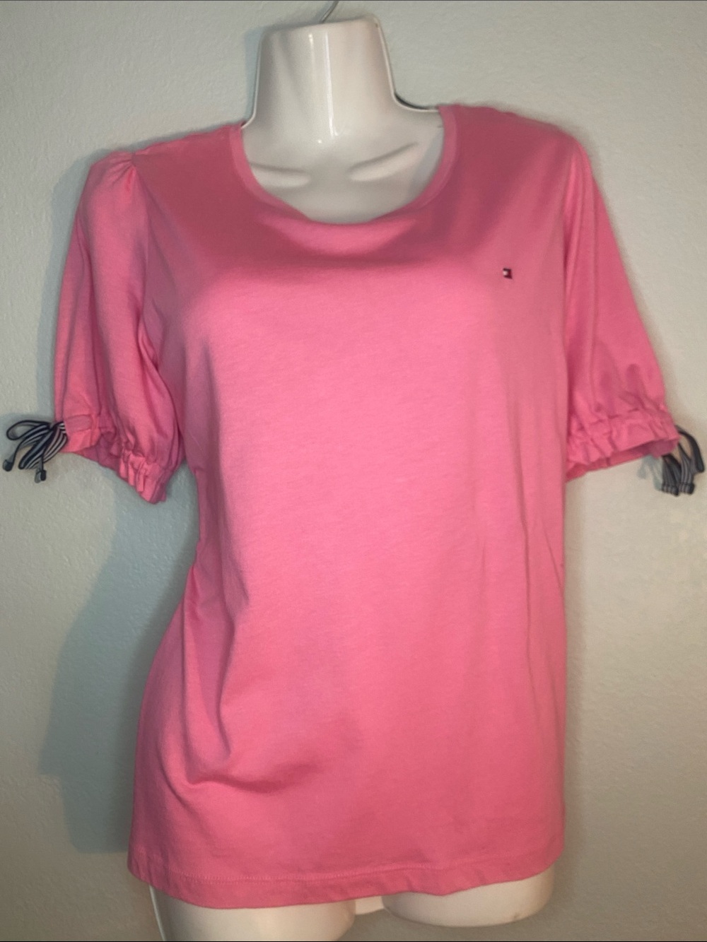 Tommy Hilfiger Bright Pink Puff-Sleeve Tee with Tie Cuffs